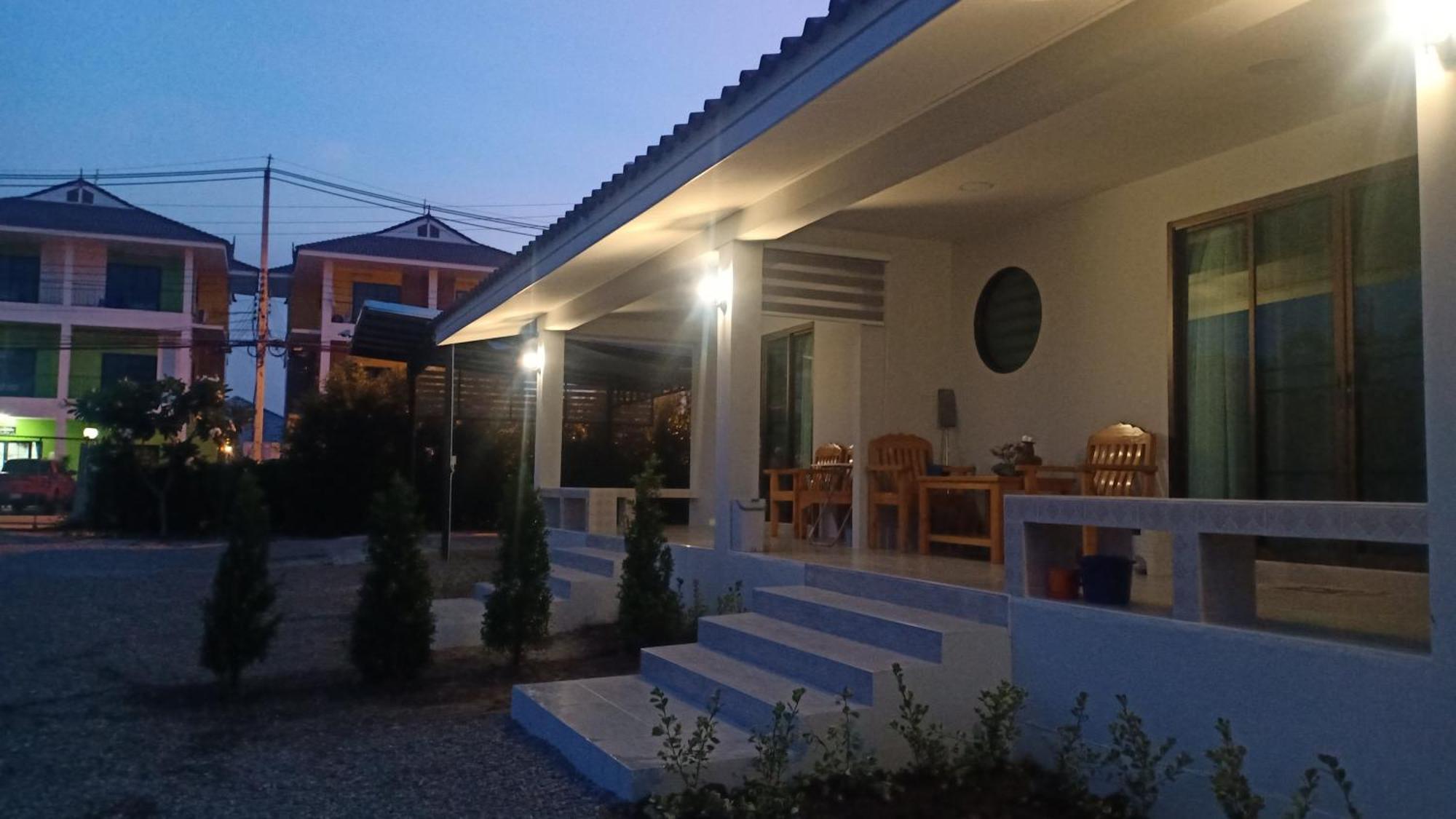 Hotel Min House Lamphun Exteriér fotografie